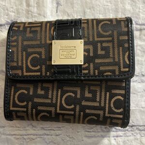 LIZ CLAIBORNE BROWN/TAN/BLACK MONOGRAM CANVAS TRIFOLD WOMEN’S WALLET